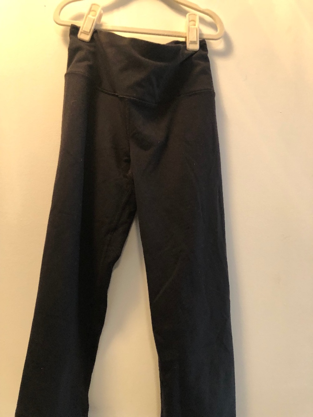 Victoria's Secret - Women's High-Waist Yoga Pants (Black)